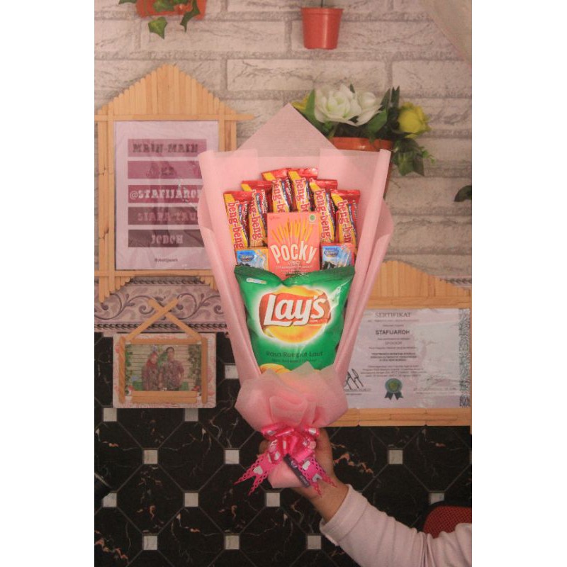 

Bucket Snack, Kado Ulang Tahun, Kado Wisuda, dll