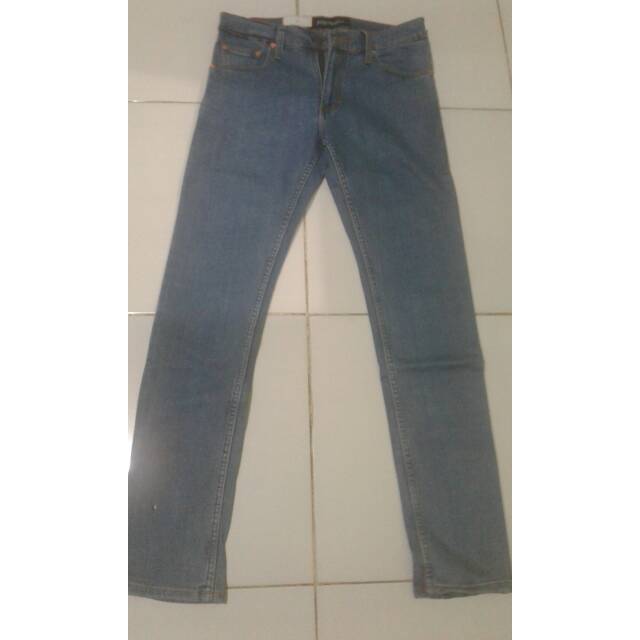 Celana jeans levis no.27 biru muda