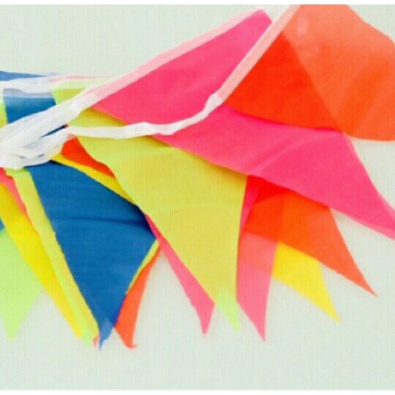 Umbul Umbul Segitiga Agustus/Bendera Kain Segitiga/Bendera Carnaval/Dekorasi Agustus/Umbul Umbul Kai