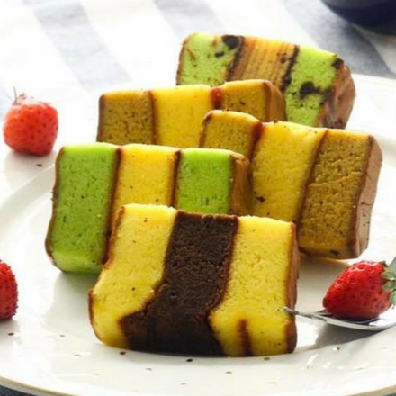 

Kue Lapis Surabaya/Spikoe dengan Resep Kuno Premium Moist Enak