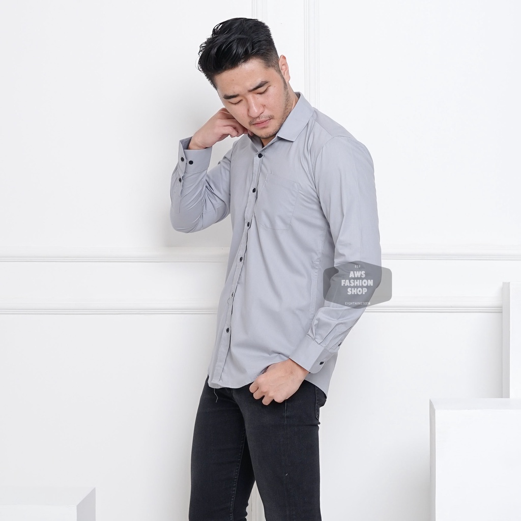 Kemeja Pria Lengan Panjang  Polos Abu - Abu Muda Soft Grey Kemeja Casual Slimfit 3346