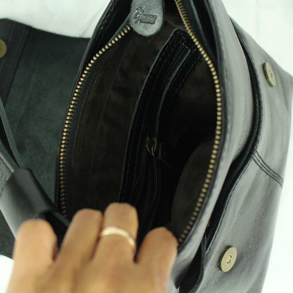 TAS SELEMPANG PRIA WANITA DJP / FREEGRAVIR NAMA ATAU LOGO