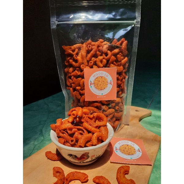 

Makaroni pipa pedas daun jeruk 150 gram