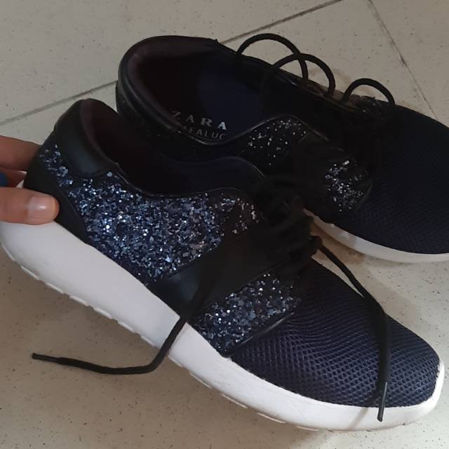 Preloved branded | sneakers zara