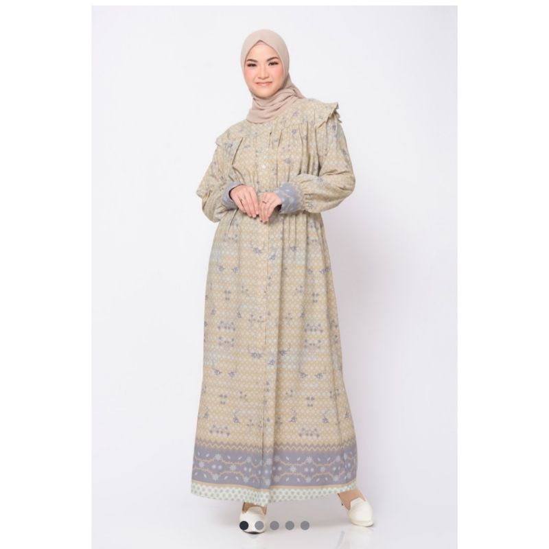 Bia x Poppy Bunga by Zaskia Mecca Dress Gamis Pakaian Muslim Latte Islamic Journey In Ceko Size M