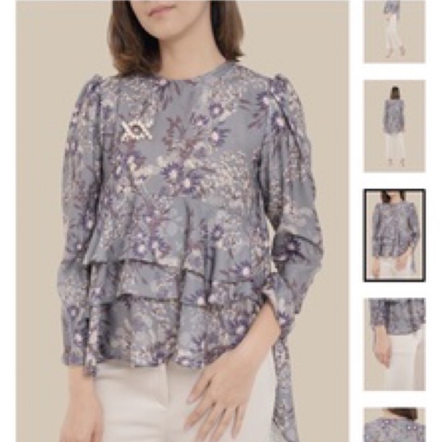 Cecilia Blouse Wearing KLAMBY Grey L