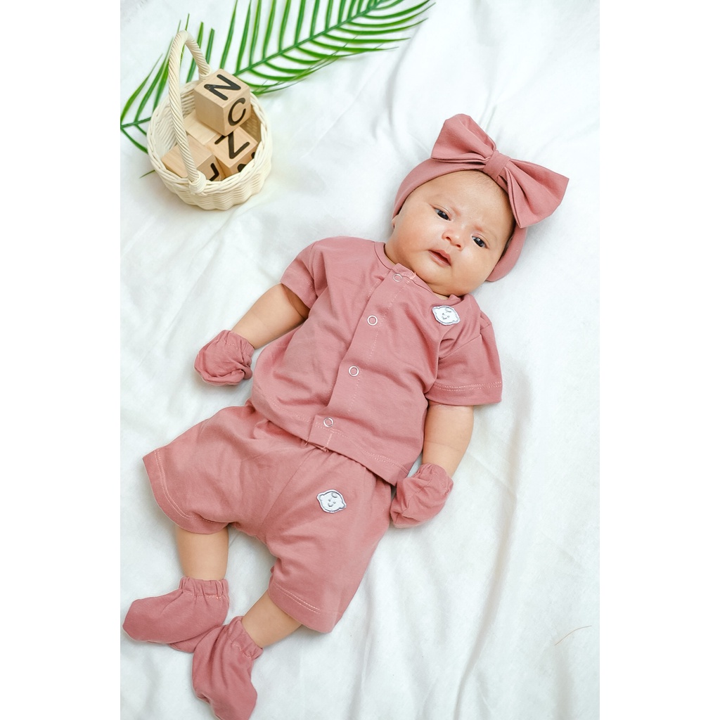 Crucil Kaos Lengan Pendek Bayi (0m-2m)