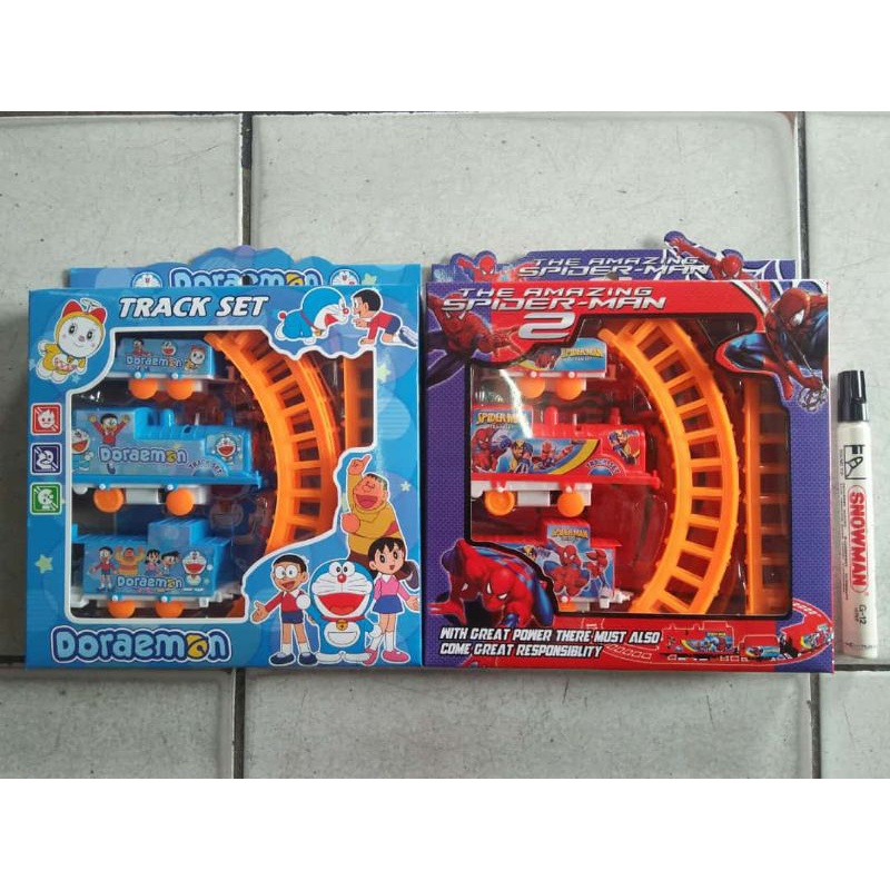 kereta api mainan anak. mainan kereta api anak. kereta api mainan ada relnya.