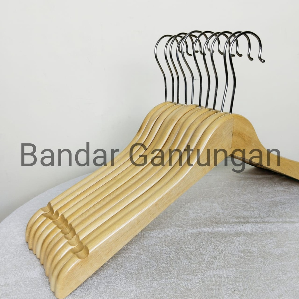 Hanger Kayu Natural Coklat Muda Tebal Dewasa Hanger Kayu Dewasa Gantungan Baju Kayu Hanger Distro Hanger Estetik-BH