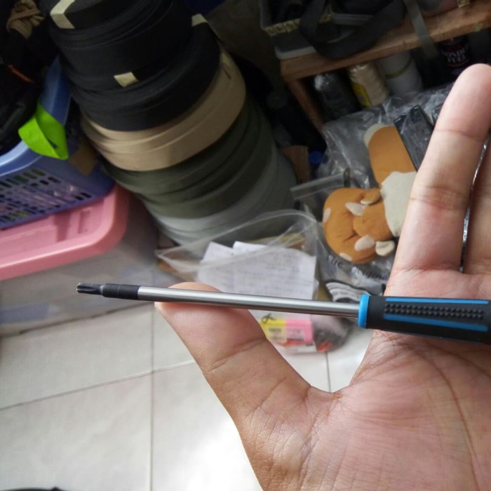 Obeng Bintang 6 lubang Tengah Buat Buka Pasang Part Leatherman