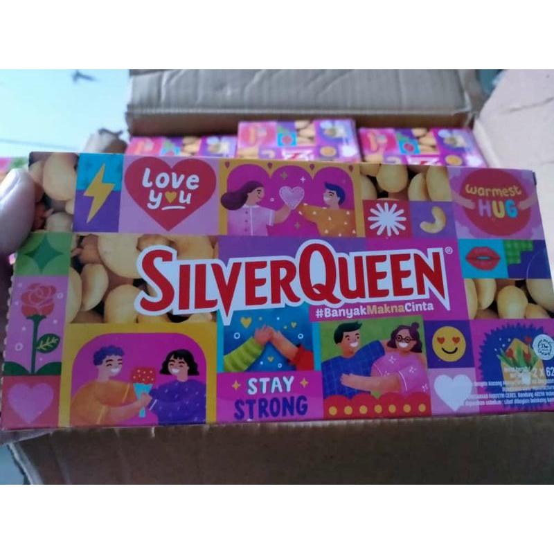 

Silverqueen milk chocolate with cashew/kacang mete
