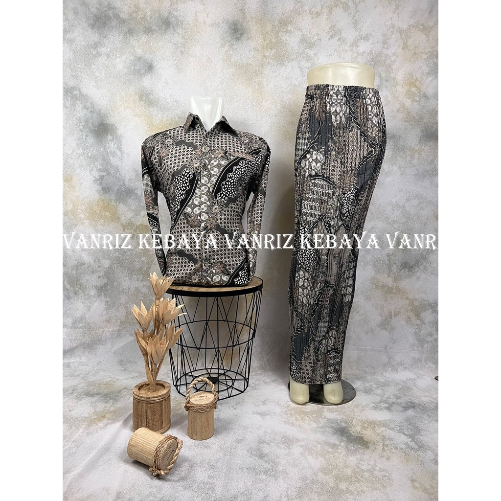 Vanriz Kebaya-Kemeja Batik Pria Slimfit Lengan Panjang Couple Rok Plisket