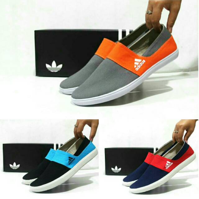 Sepatu Adidas Slip On Canvas Pria Casual