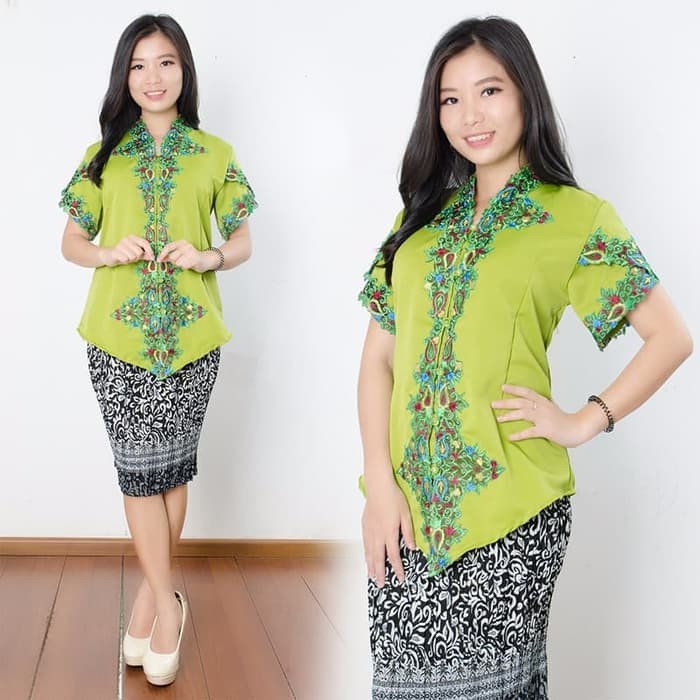 SB Collection Stelan Atasan Kebaya Hertia Blouse Bordir Dan Rok Plisket Midi Jumbo Batik Wanita