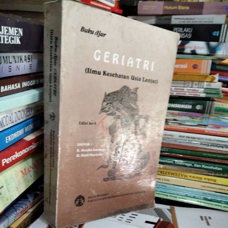 Jual BUKU AJAR GERIATRI | Shopee Indonesia