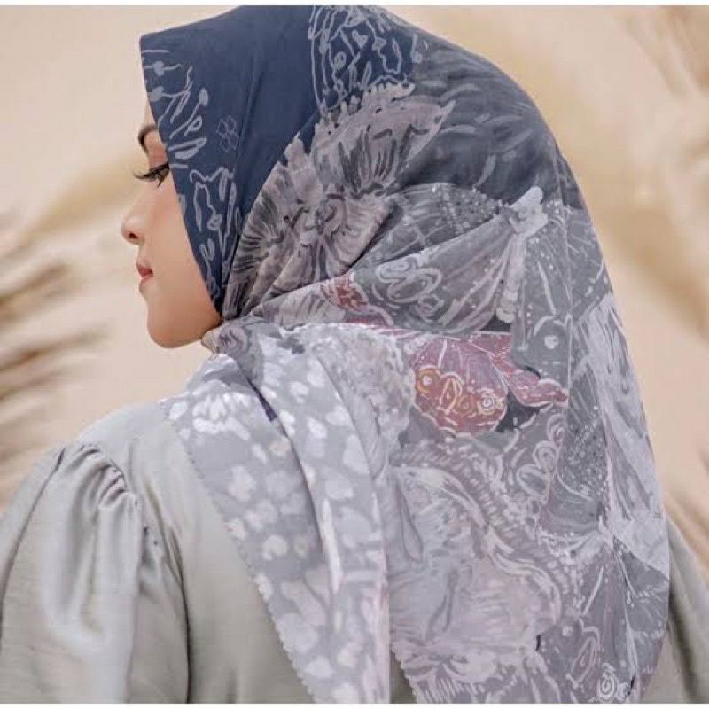 preloved buttonscarves farsha navy