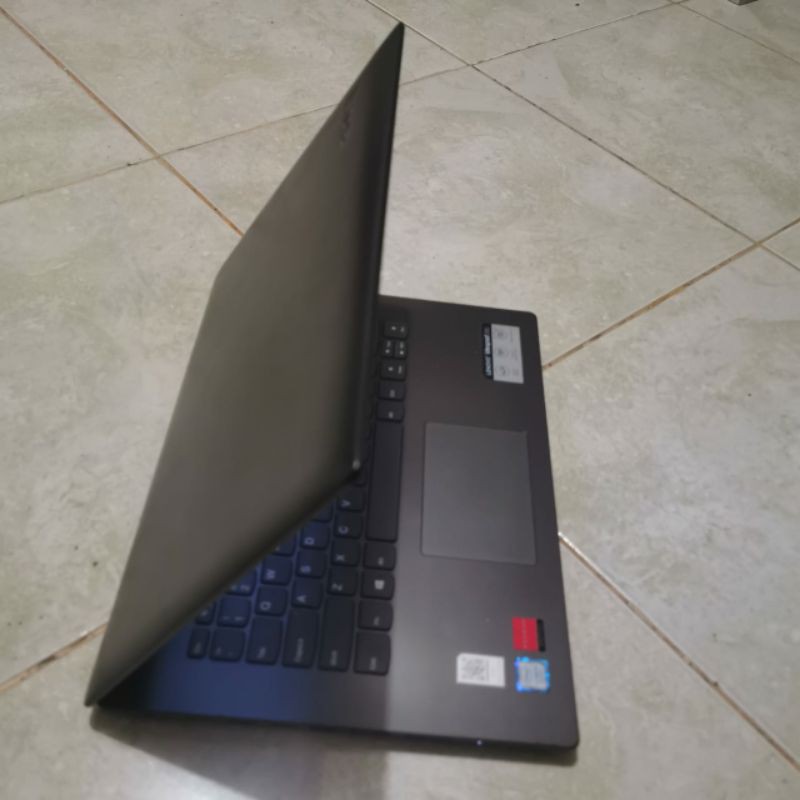 Laptop Lenovo ideapad 330-14|KB Cor i5-8250 Gen 8 dualvga Amd radeon(TM)530 dedicated 2gb