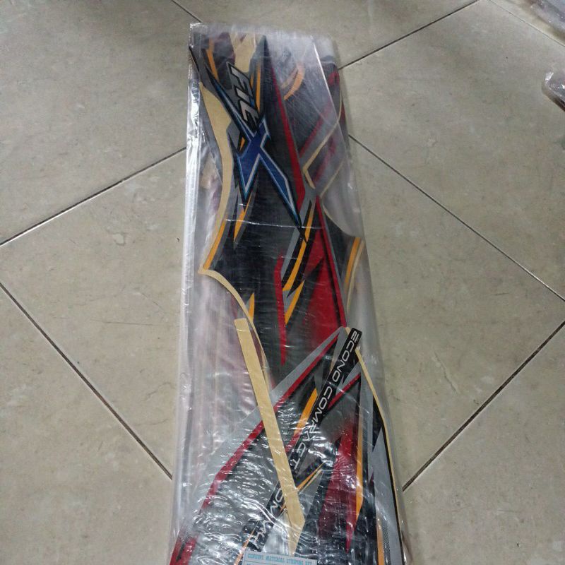striping stiker les body Honda fit x silver merah