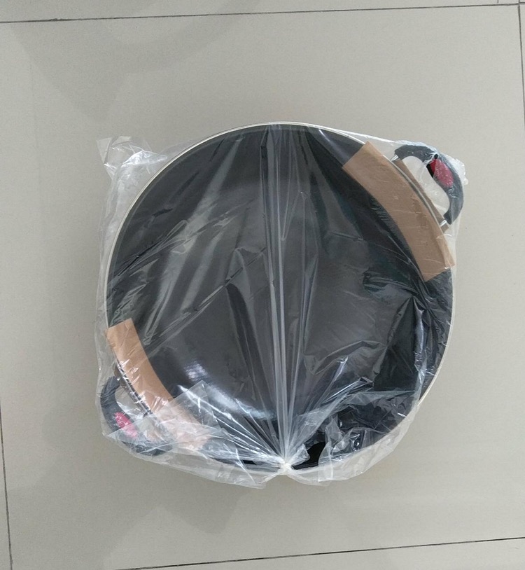 Wajan Enamel 34cm Royalta