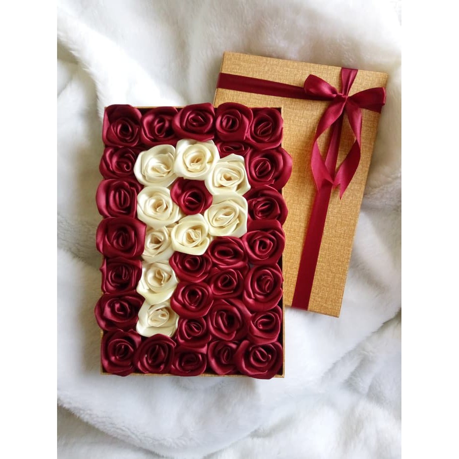 

Flowerbox Satin Kotak Bunga Satin 30 x 20 cm