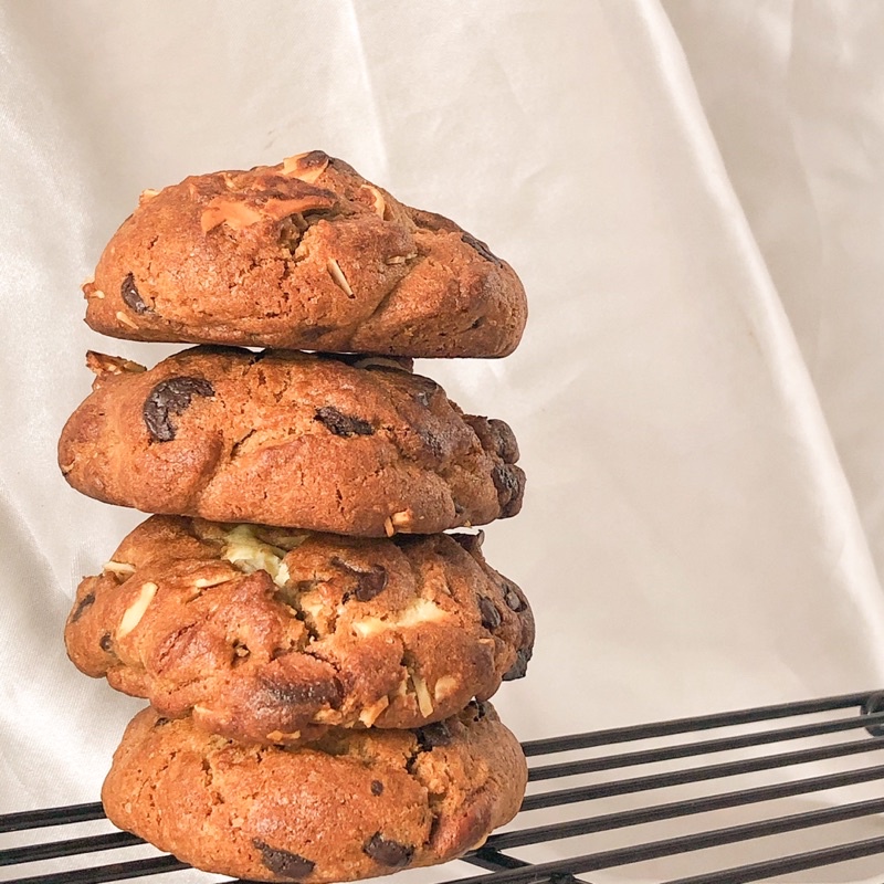 

Classic Cookies, soft cookies, levain soft cookies, cookies klasik