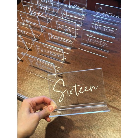 

Name Tag Akrilik Grafir