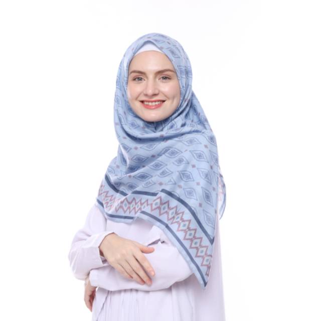 NIRWANA HIJAB SIGNATURE - HILYA SCARF