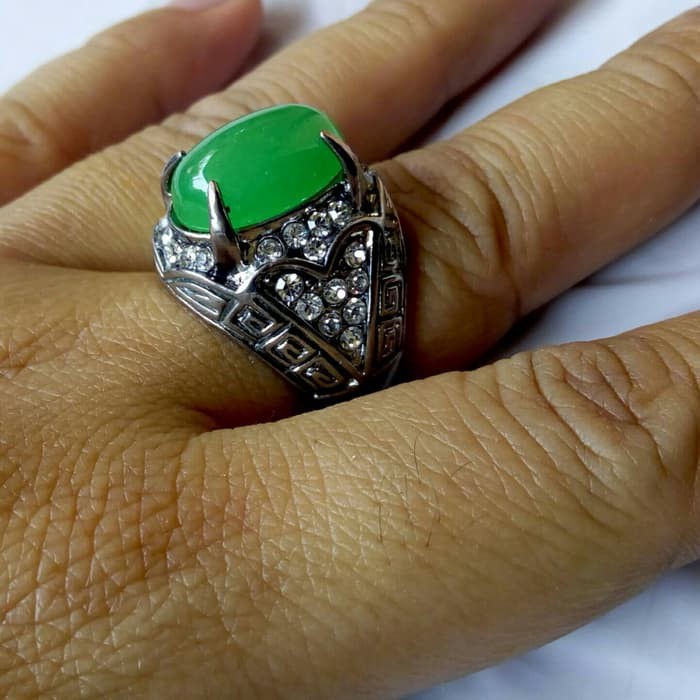 cincin batu jadecosmos ukuran 9