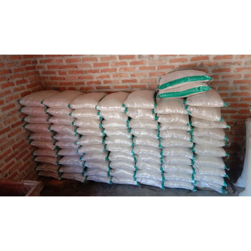 

Beras asli kampung, super dan berkualitas