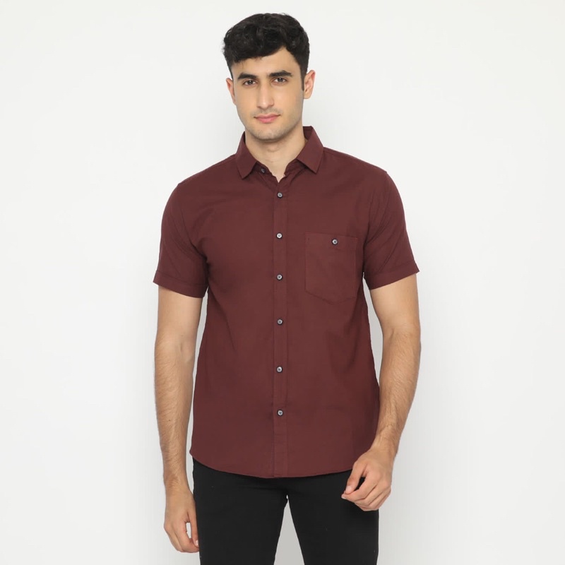 Code Male - Brave Kemeja Pria Basic Dark Maroon Slimfit