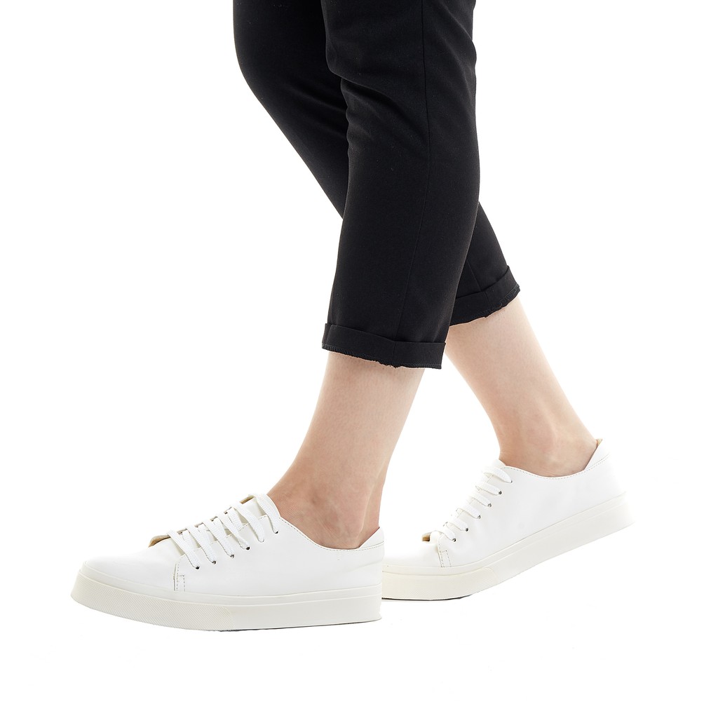 COSMOS WHITE | Indopride x Favshoes | Sepatu Sneakers Wanita Simple casual Santai - Olahraga