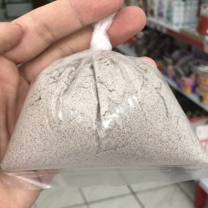 

KETAN-BERAS- TEPUNG KETAN HITAM 250 GRM GRAM TKH ITEM HALUS PREMIUM PRIMS -BERAS-KETAN.