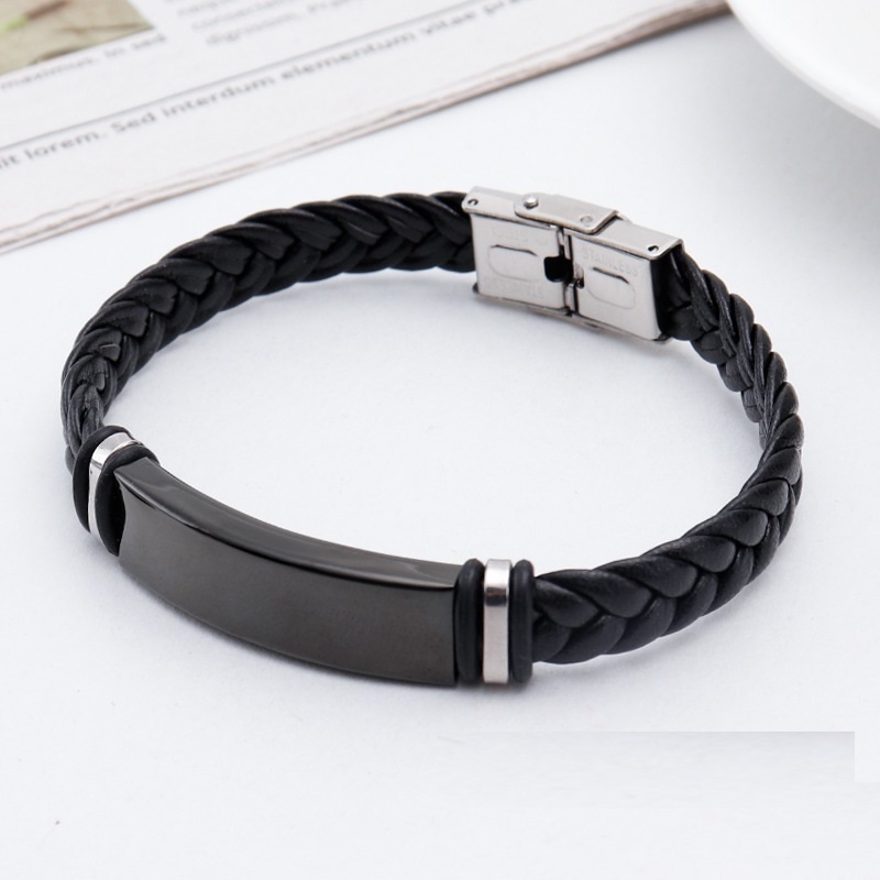 Gelang Tangan Anti Karat Fashion Pria Vintage Punk Perhiasan Titanium