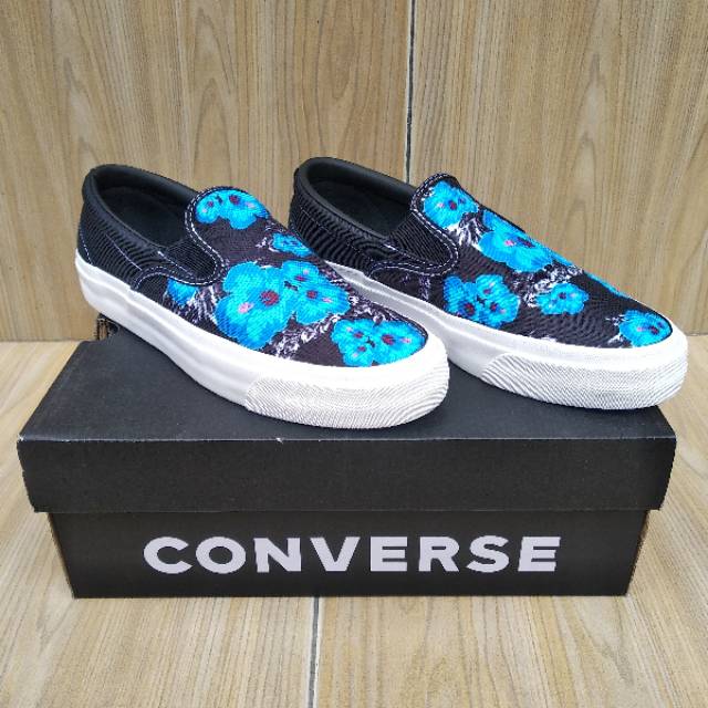 one star cc paradise floral slip