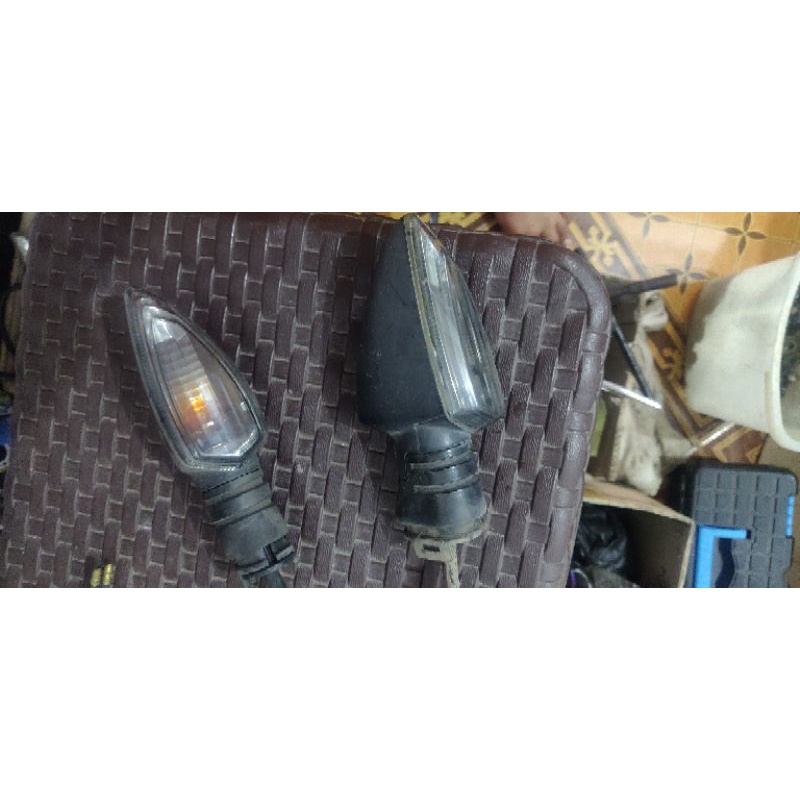 sen Vixion sein original seken new Vixion 1 pasang depan atau belakang