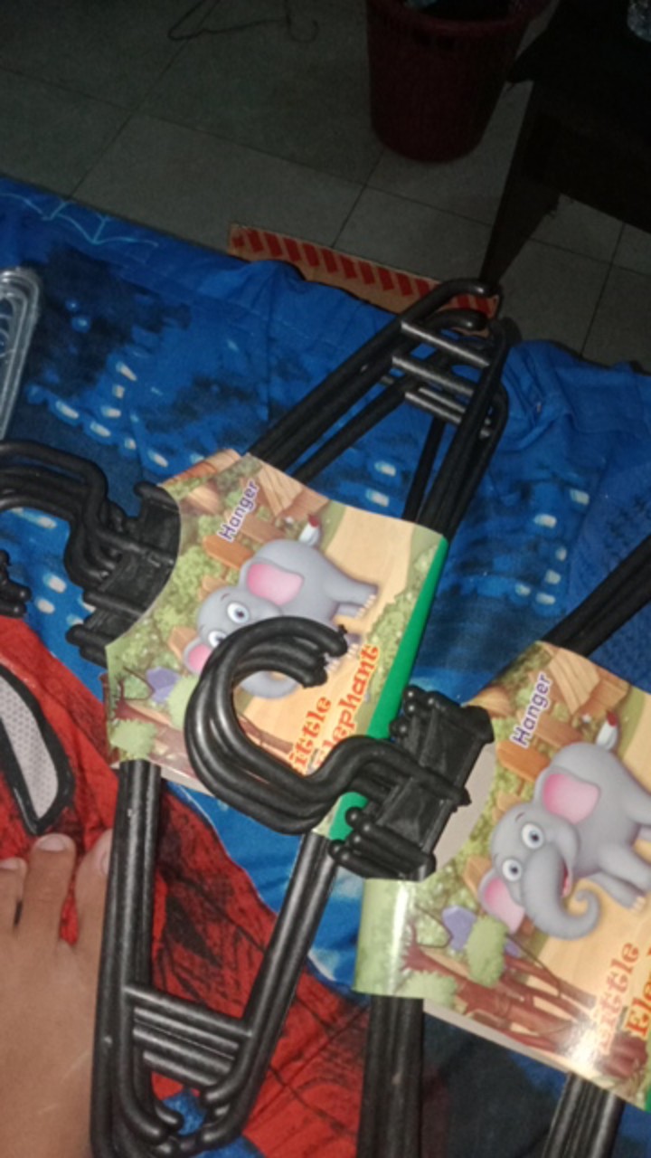Hanger Plastik/gantungan Pakaian