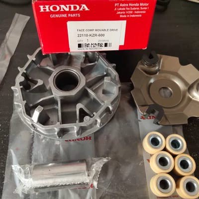 Rumah Roller Assy Set Honda Vario 125 Fi F1 KWN KZR