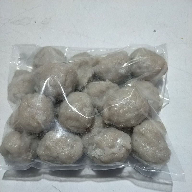 

Bakso sapi isi 20 biji,,bakso sapi home made isi 20 biji,,baso sapi home made