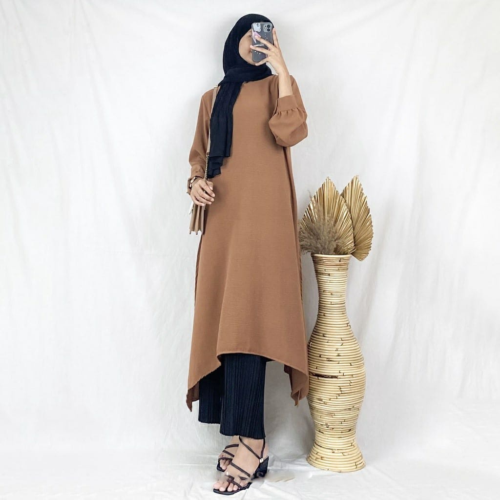 GRISYA DRESS TUNIK TERBARU /ATASAN MUSLIMAH CRINKLE AIRFLOW /OOTDHIJA STYLE (BANYAK SIZE M.L.XL)