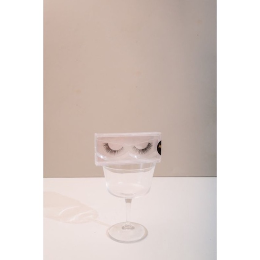 Caelash Eyelashes Kate