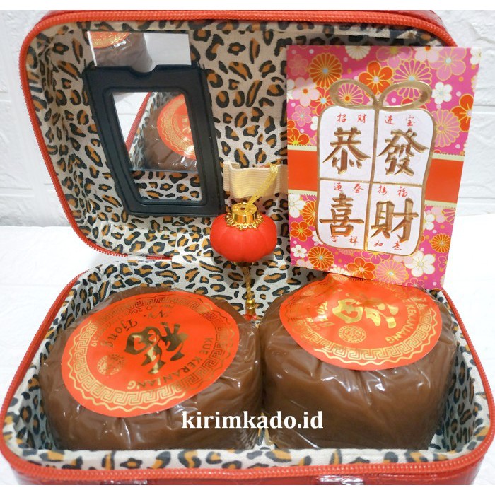 

SPECIAL GIFT / hadiah imlek tas exclusive + dodol cina jumbo 500gr 2pcs