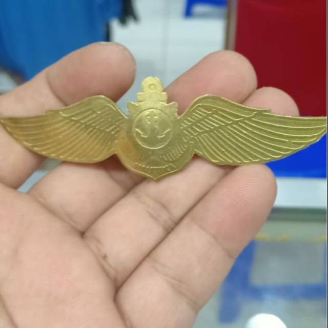 PIN WINGS PELAYARAN