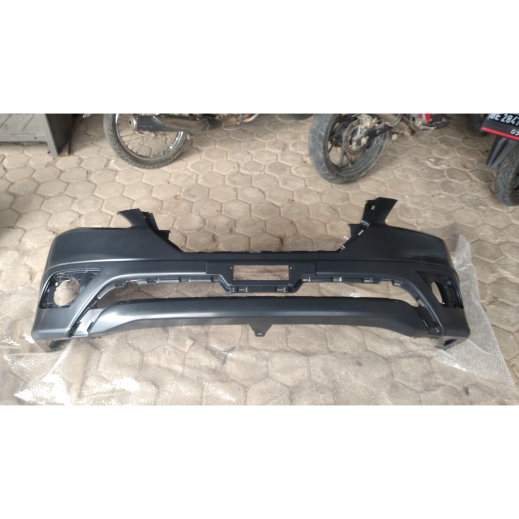 Bumper depan Toyota Inova grand tahun 2014 barong