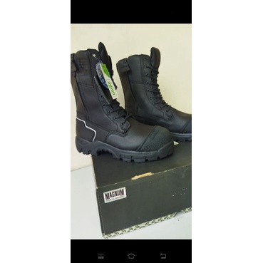 SEPATU MAGNUM PEMADAM