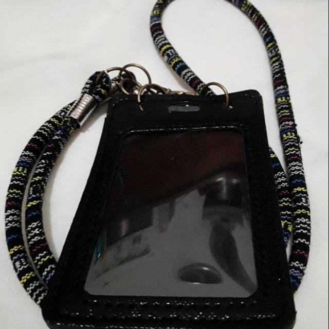 

ID Card Holder Tali Tenun - Hitam