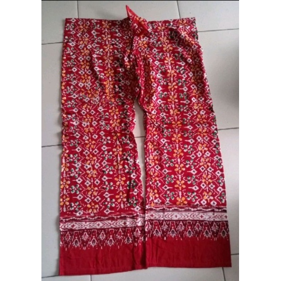 CELANA KLONO SEWANDONO