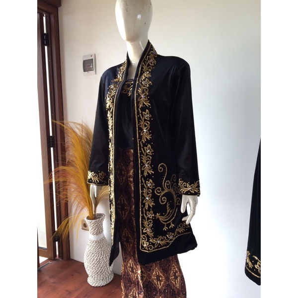 baju pengantin solo/kebaya pengantin solo