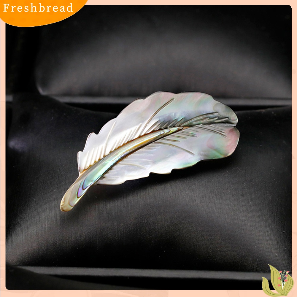 [ TERLARIS]Fashion Women Feather Shaped Brooch Pin Lapel Collar Scarf Badge Clothes Jewelry