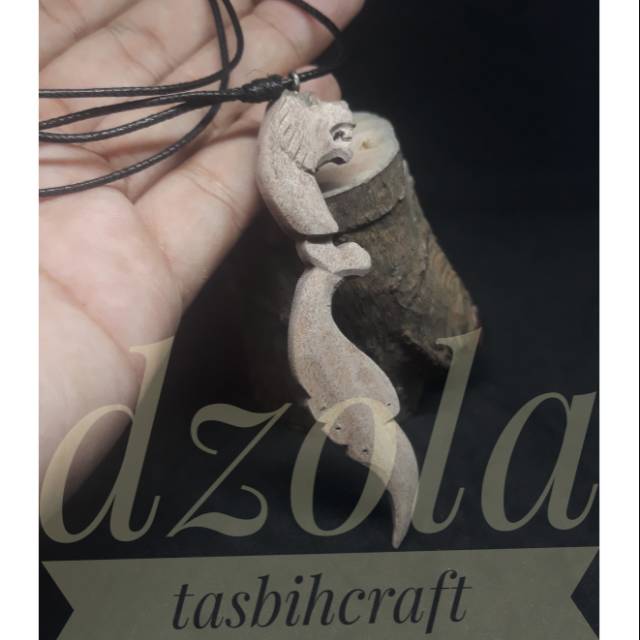 Kalung kujang kayu kaboa sancang