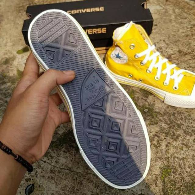 SEPATU CONVERSE ALLSTAR CLASSIC KUNING YELLOW GRADE ORI MADE IN VIETNAM